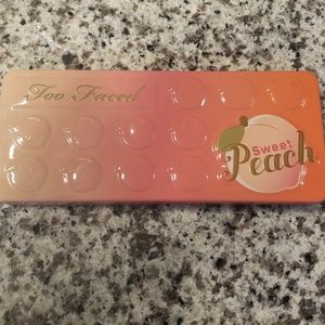 Too Faced Sweet Peach Palette